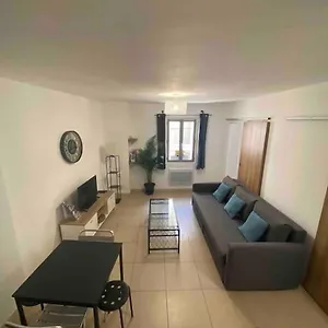  Appartement Cosy Au Centre Du Village