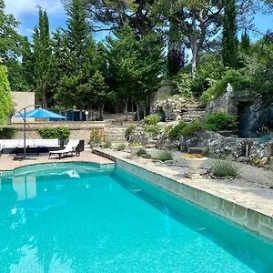  Hébergement de vacances Aux Oiseaux De Provence - Locations De à Centre